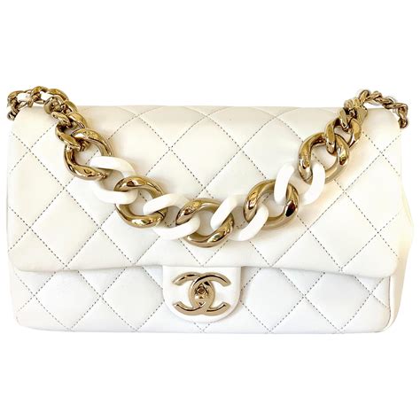 chanel handbag gold chain